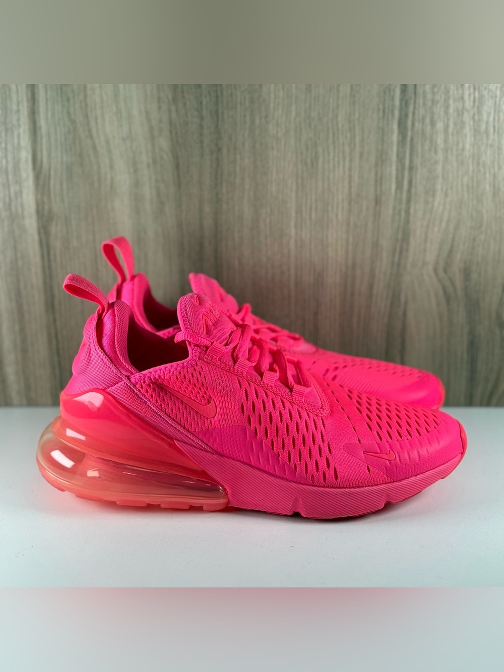 Nike Air Max 270 Bright Pink Running Shoes FD0293-600 Women’s Size 8